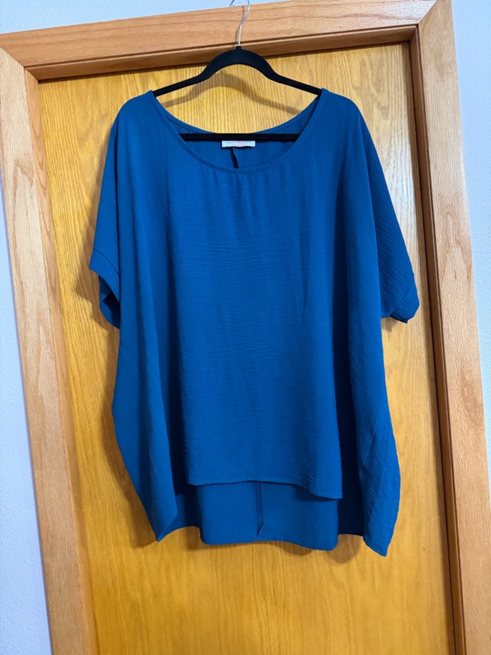 Women’s Air Flow Teal Blue Relaxed Short Sleeve Top